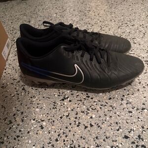 Nikes men’s cleats